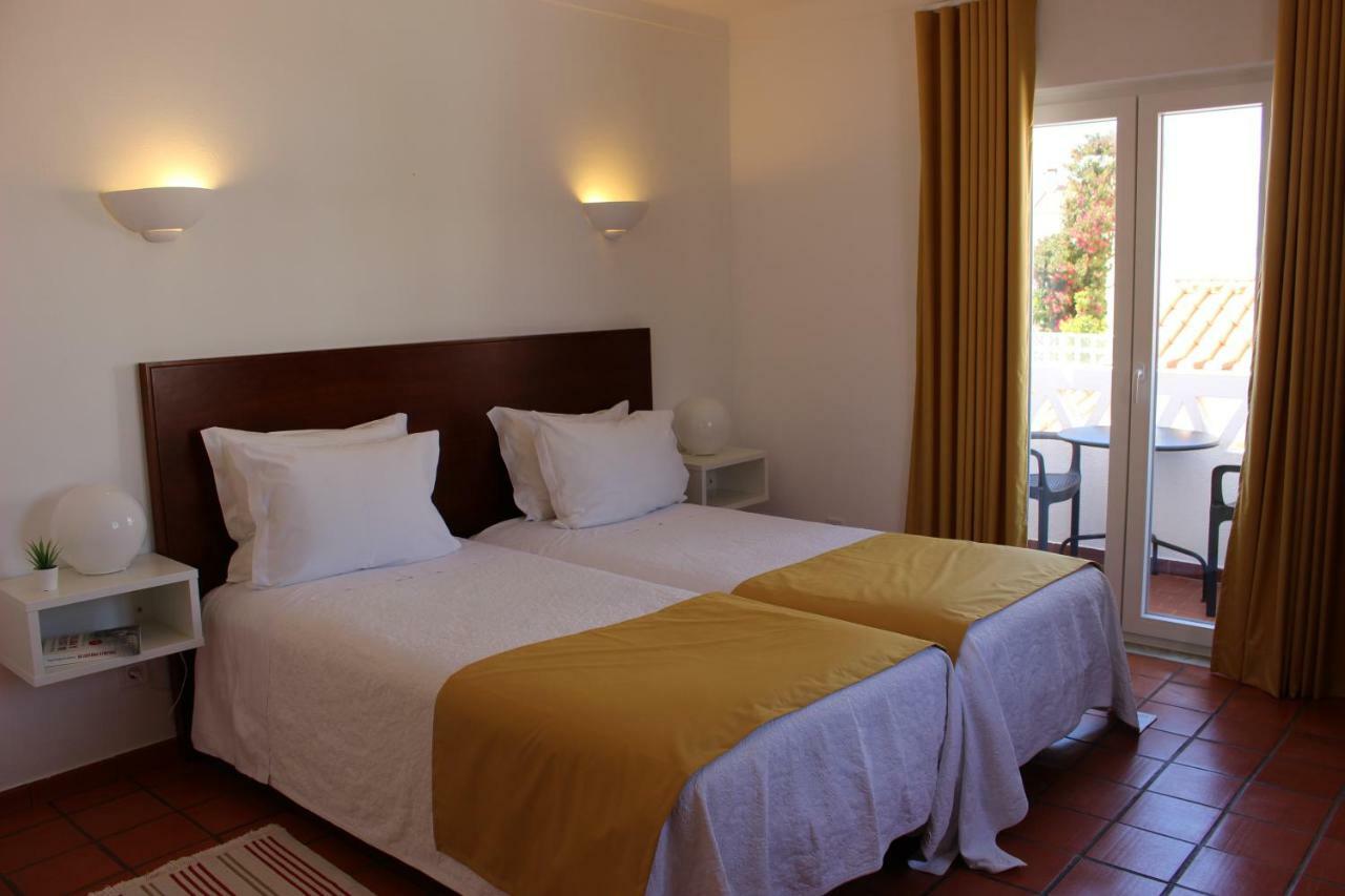 Guest House - Duna Parque Resorts & Hotels (Adults Only) Vila Nova de Milfontes Rum bild